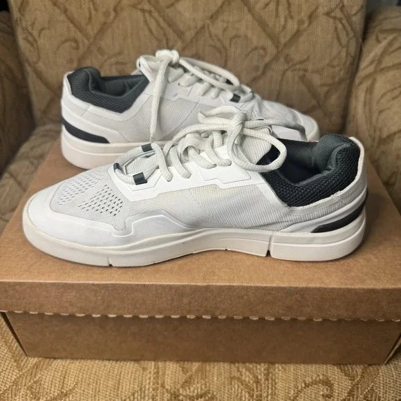 On The Roger Spin Athletic Shoes Men's Size 7 White Jungle (VGC)‎ Used